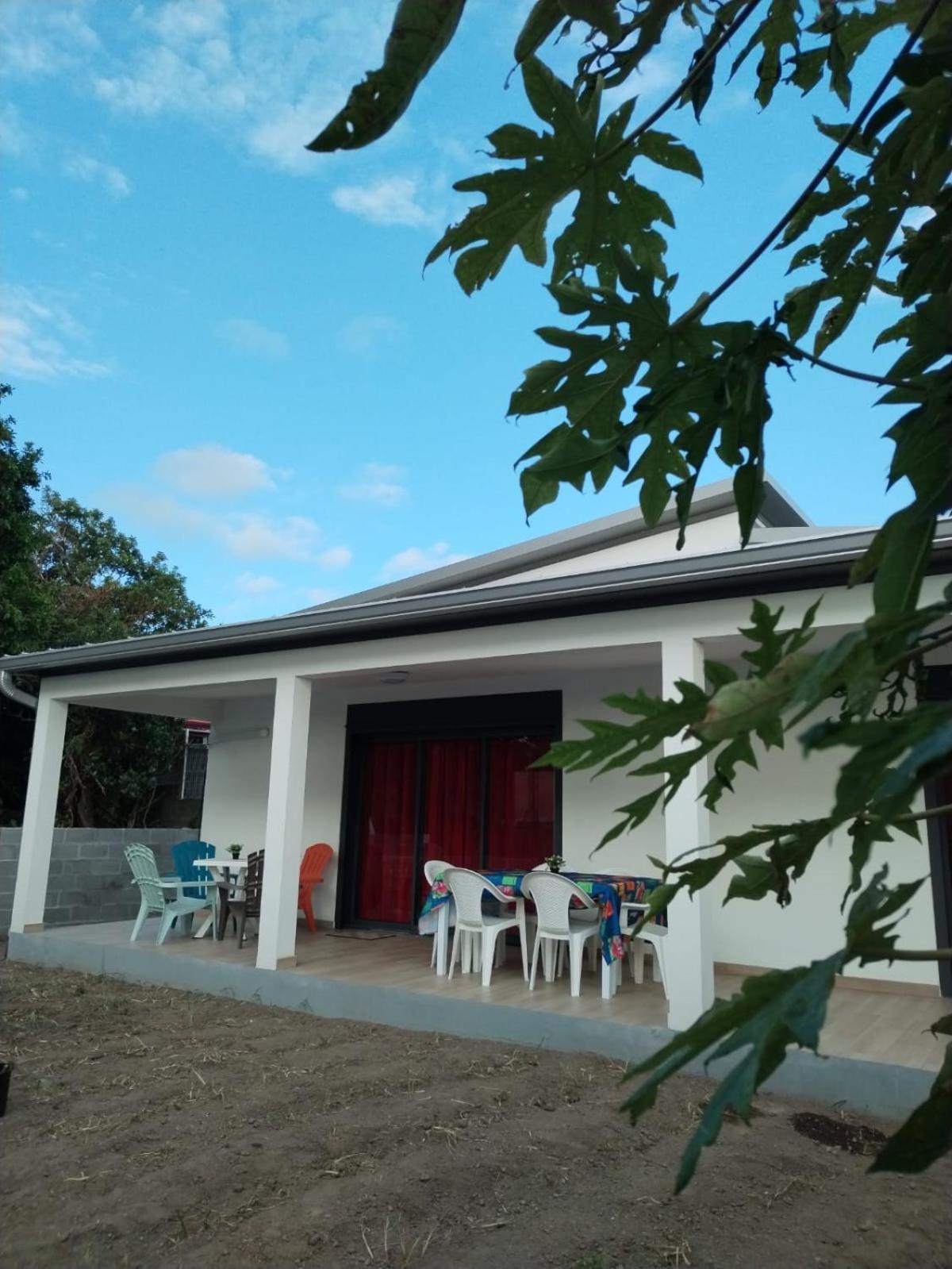Chez Monblanc Villa Saint-Joseph Exterior foto