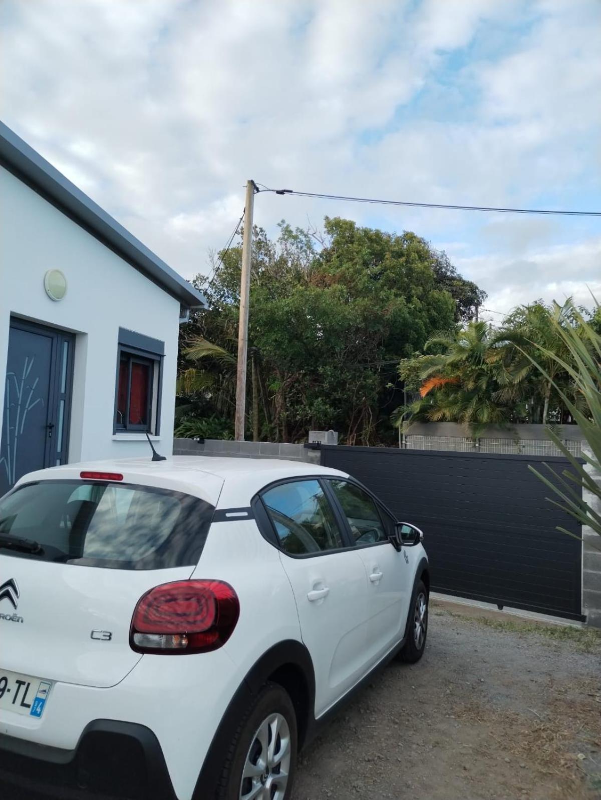 Chez Monblanc Villa Saint-Joseph Exterior foto
